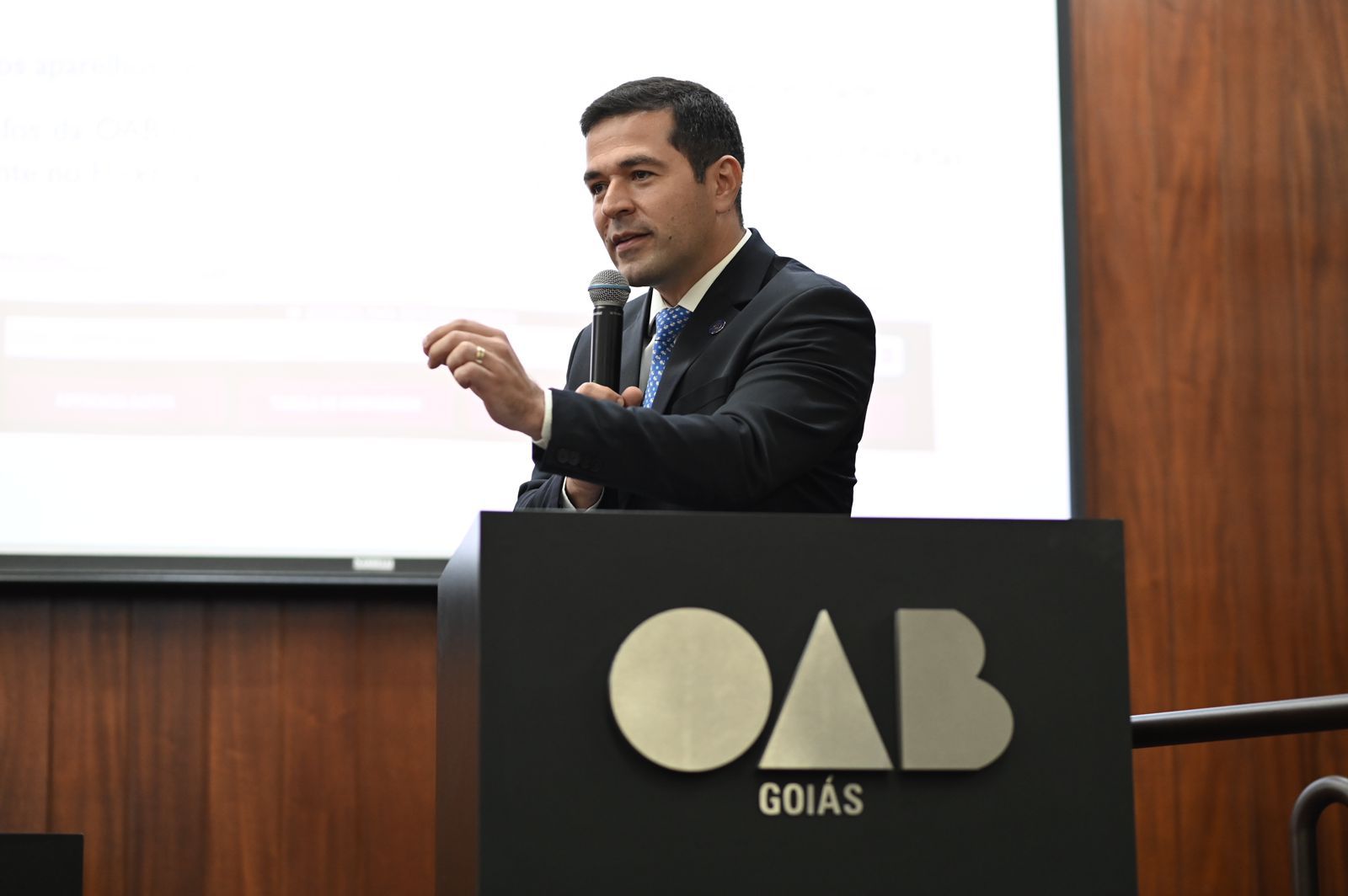Escritório do presidente da OAB-GO diz que valor por processo em acordo com Ipasgo é consoante com mercado