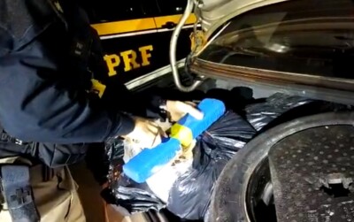 Apreensão de maconha na BR-158, em Jataí (Foto: PRF)
