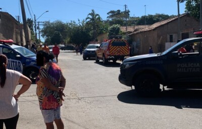 Filho mata o pai com golpe 'mata-leão' no Setor Madre Germana 2 Suspeito teria dado golpes com um cabo de enxada, uma pedra e uma pá