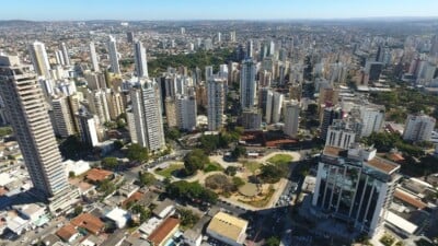 Goiás tinha 630,9 mil domicílios não ocupados em 2022