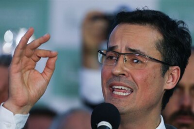 Deltan ironiza crítica a Lava Jato em audiência pública e diz que elas se aplicam a Moraes