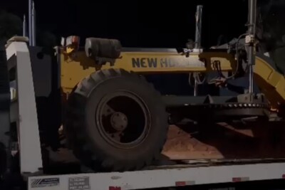 PRF recupera, em Goiás, máquina agrícola furtada em São Paulo