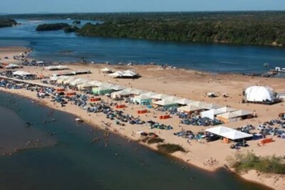 Prefeito de Aruanã diz que hotéis estão cheios para temporada do Araguaia, mas que há área de camping