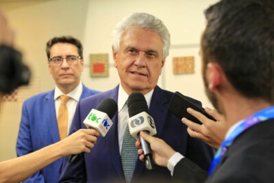 No debate da reforma tributária, Caiado mira espólio eleitoral de Bolsonaro