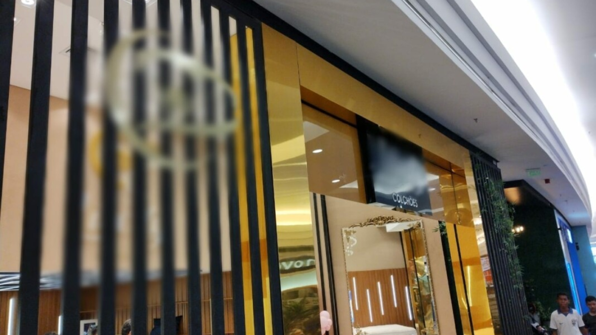 Polícia Civil e Procon Goiás interditam loja de colchões em shopping de Goiânia