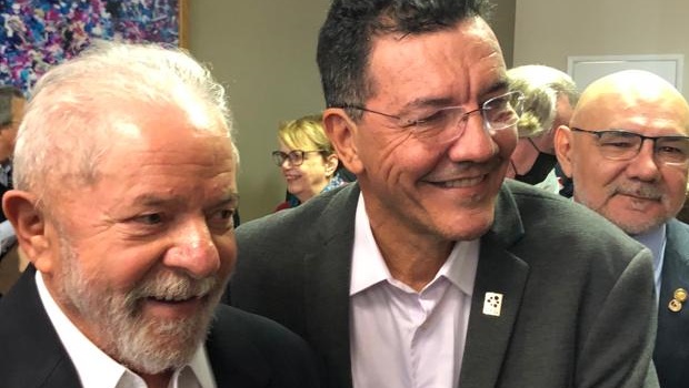 Lula e Edward Madureira, um dos pré-candidatos do PT em Goiânia (Foto: Divulgação)