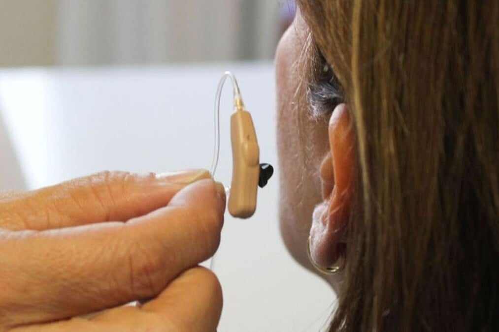 Tratamento com injeção contra surdez conta com resultados positivos Terapia genética testada causas que leva à surdez congênita