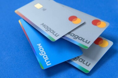 Dívida com cartão de loja pode ser negociada no Desenrola; condições Débitos nos cartões de Magazine Luiza, Extra, Marisa e outros varejistas