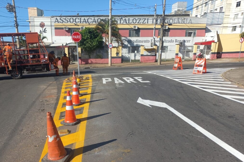 Onze bairros de Goiânia terão intervenção na sinalização viária até sábado
