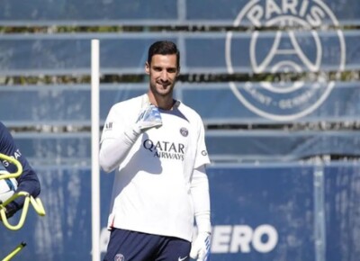 Sergio Rico em treinamento no PSG