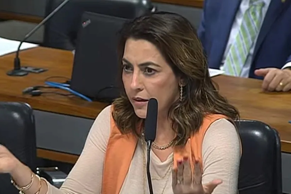 Soraya Thronicke perde presidência de comissão da Agricultura no Senado após trocar de partido