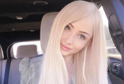 Valeria Lukyanova teria incentivado que seus fãs bebessem solvente Barbie ucraniana é acusada de liderar seita e envenenar seguidores