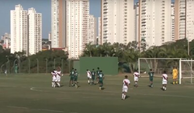 Jogo entre Goiás e Atlético Goianiense pelo Goiano Sub-15