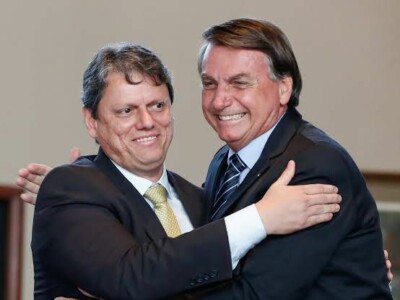 Governador de São Paulo copia Caiado e também hospeda Bolsonaro no Palácio