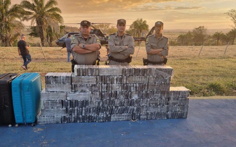 PF apreende 400 kg de cocaína e 2 helicópteros em fazenda de Anicuns