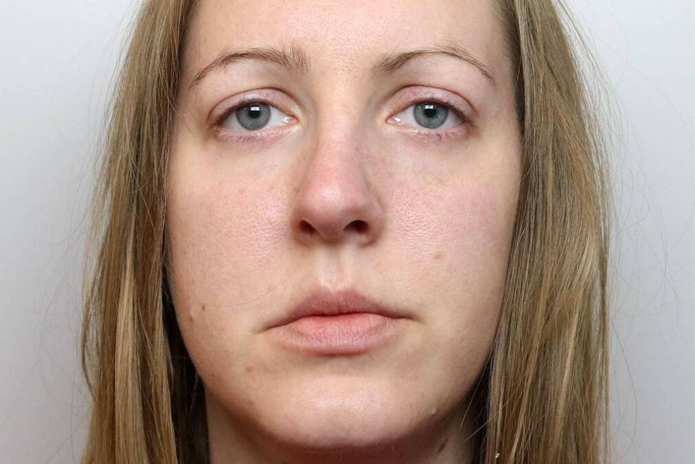 Enfermeira britânica é condenada a prisão perpétua pelo assassinato de 7 bebês Lucy Letby se recusou a comparecer a tribunal
