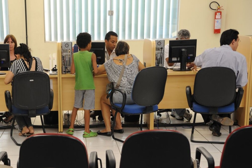 Cartórios de Registro Civil em Goiás registram 374 mudanças de nomes em 12 meses