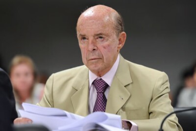 Morre ex-governador do Rio, Francisco Dornelles