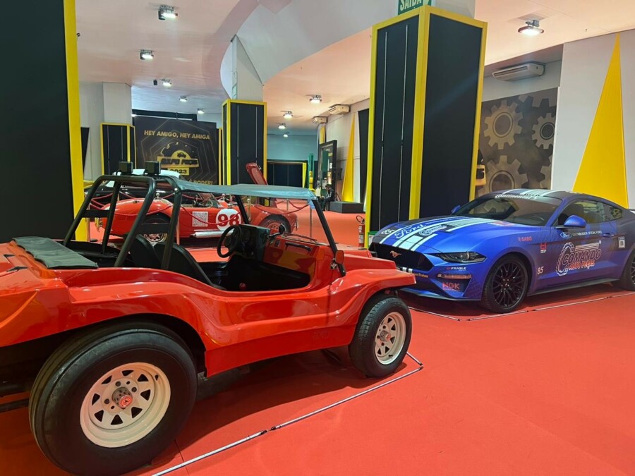 Expo Peças: Exposição de carros antgos em Goiânia