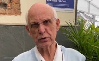 Padre Julio Lancellotti mostra mensagem de dio recebida nas redes: 'Fico triste e impressionado' seguidores saram em defesa do padre