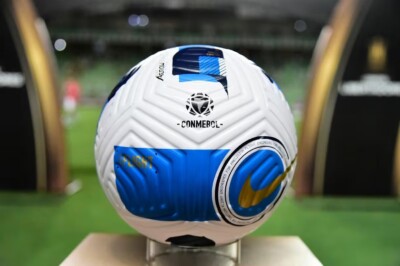Bola oficial da Conmebol Copa Sul-Americana 2023