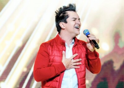 Regis Danese está na UTI em estado grave após cirurgia SES-GO informou que o cantor gospel teve fraturas em três costelas, tórax e punho