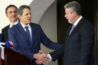 Reunião de Lira, Haddad e líderes sobre arcabouço fiscal é cancelada após fala de ministro sobre poder da Câmara