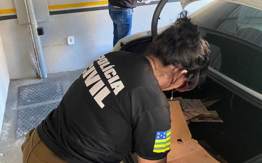 Operação mira ex-servidor de Caldas suspeito de venda de túmulos no cemitério municipal