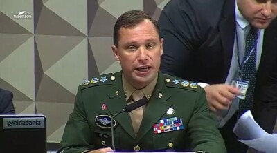 Advogado de Mauro Cid diz que cliente "assumiu tudo" e não culpou Bolsonaro