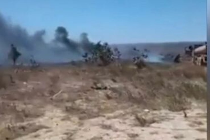 Fumaça sai de região onde helicóptero caiu (Foto: Reprodução)