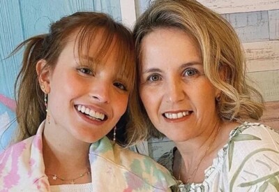 Conversa de Larissa Manoela com a mãe é divulgado: Macumbeira mãe de Larissa Manoela ofendeu a família do noivo da filha