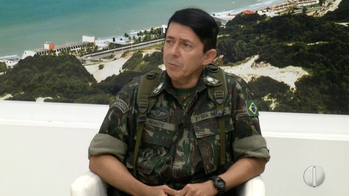 PF faz buscas contra general da reserva em investigação sobre ataques de 8/1 Ex-diretor do Ministério da Saúde, Ridauto Lúcio Fernandes