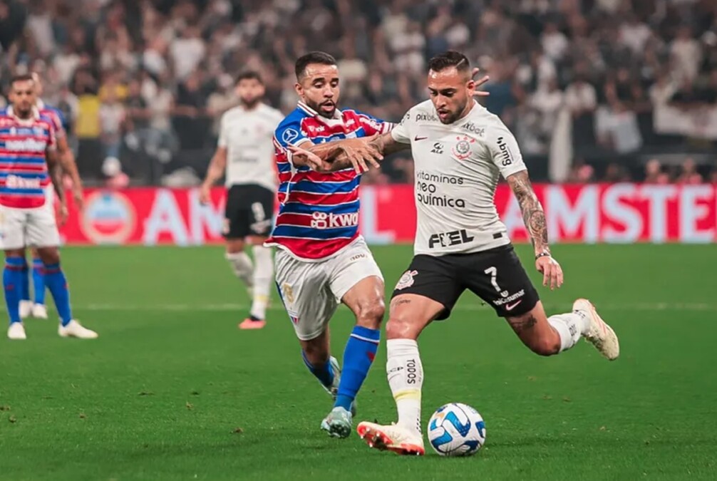 Jogo entre Corinthians e Fortaleza na Copa Sul-Americana