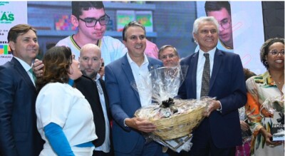 Ministro da Educação, Camilo Santana (PT), em Goiânia (Foto: Divulgação)