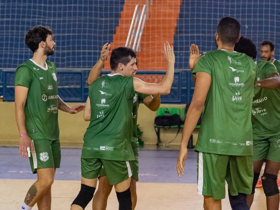 Em estreia na 2ª Copa Centro-Oeste de Vôlei, Neurologia vence Brasília no  tie-break - Esporte Goiano