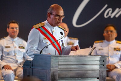 'Essa não é a posição da Marinha', diz comandante sobre acusação de golpismo em delação de Cid