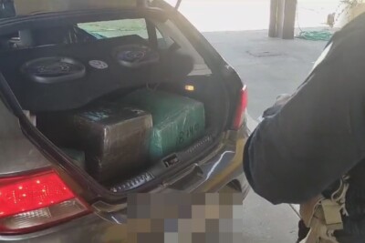 PRF em Goiás prende homem com mais de 200 kg de maconha na BR-060, em Guapó