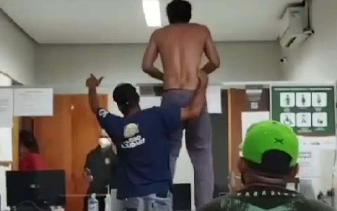 Homem tenta pular balcão em UPA de Goianésia
