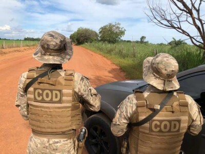 Confronto deixa 2 PMs baleados e 3 suspeitos de homicídio mortos em Corumbaíba A troca de tiros foi registrada na GO-164