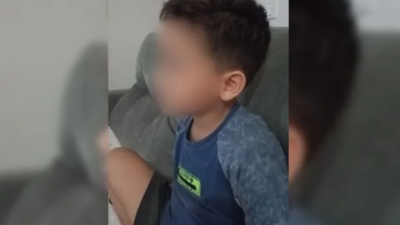 Menino de 5 anos leva tapa no rosto e beliscão de funcionária do Cmei de Goiânia que se ‘irritou’ com ele