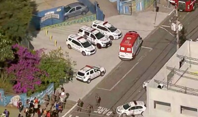 Ataque a tiros em escola de São Paulo deixa ao menos três feridos Atirador entrou na Escola Estadual Sapopemba e efetuou diversos disparos
