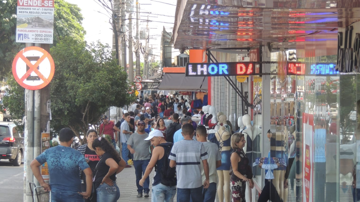 Região da 44, em Goiânia, deve abrir mais de 4 mil vagas temporárias com fim de ano