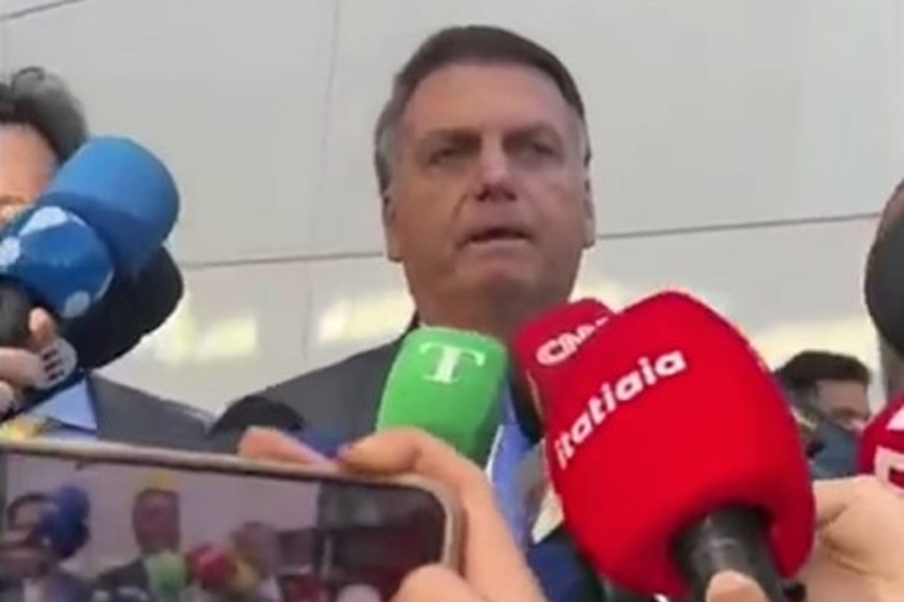 Bolsonaro Se Esquiva Sobre Golpe Nas Eleições E Diz Que Só Responde