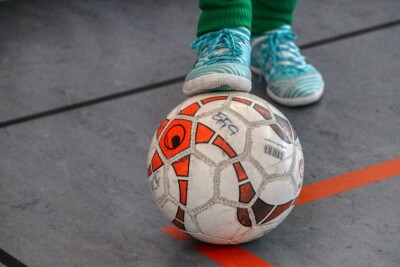 Goiana de 11 anos impedida de jogar torneio de futebol deve ser indenizada em R$ 10 mil