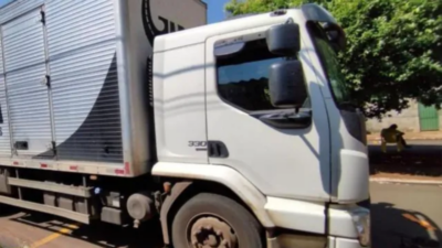 Idoso morre após ser atropelado por sobrinho que fazia manobra com caminhão, em Jataí