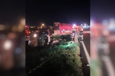 Acidente com caminhão e caminhonete em Jaraguá deixa duas vítimas fatais