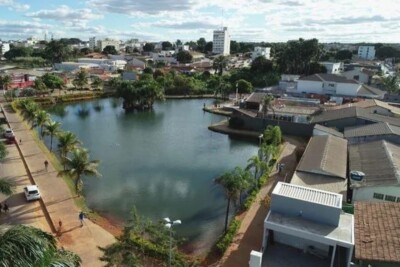 Justiça manda prefeitura de Formosa exonerar cerca de 500 servidores comissionados