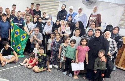 'Não vamos conseguir encontrar água, e cada dia fica pior', diz brasileira em Gaza Shahed al-Banna relata que grupo que tenta sair do país