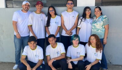 Escolas estaduais de Goiás se destacam na Olimpíada Brasileira de Biotecnologia Vencedores na competição são agraciados com troféus