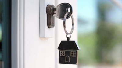 Caixa leiloa 64 imóveis com descontos de até 94% em Goiás